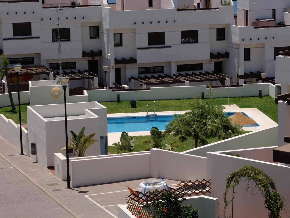 B&B Casa Louisa, Torre Del Mar- Valleniza Велес Экстерьер фото