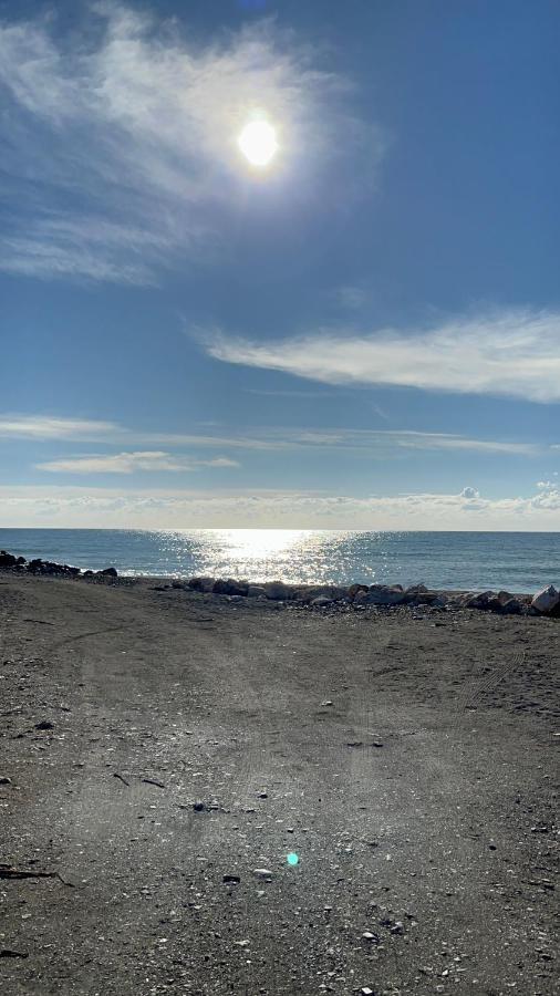B&B Casa Louisa, Torre Del Mar- Valleniza Велес Экстерьер фото
